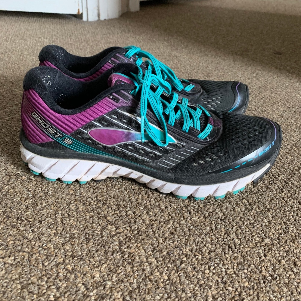Women's Brooks Ghost 9 Running Shoes 9